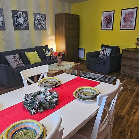 Ramada 2 Boutique Apartment Near Ski Road 班斯科 外观 照片