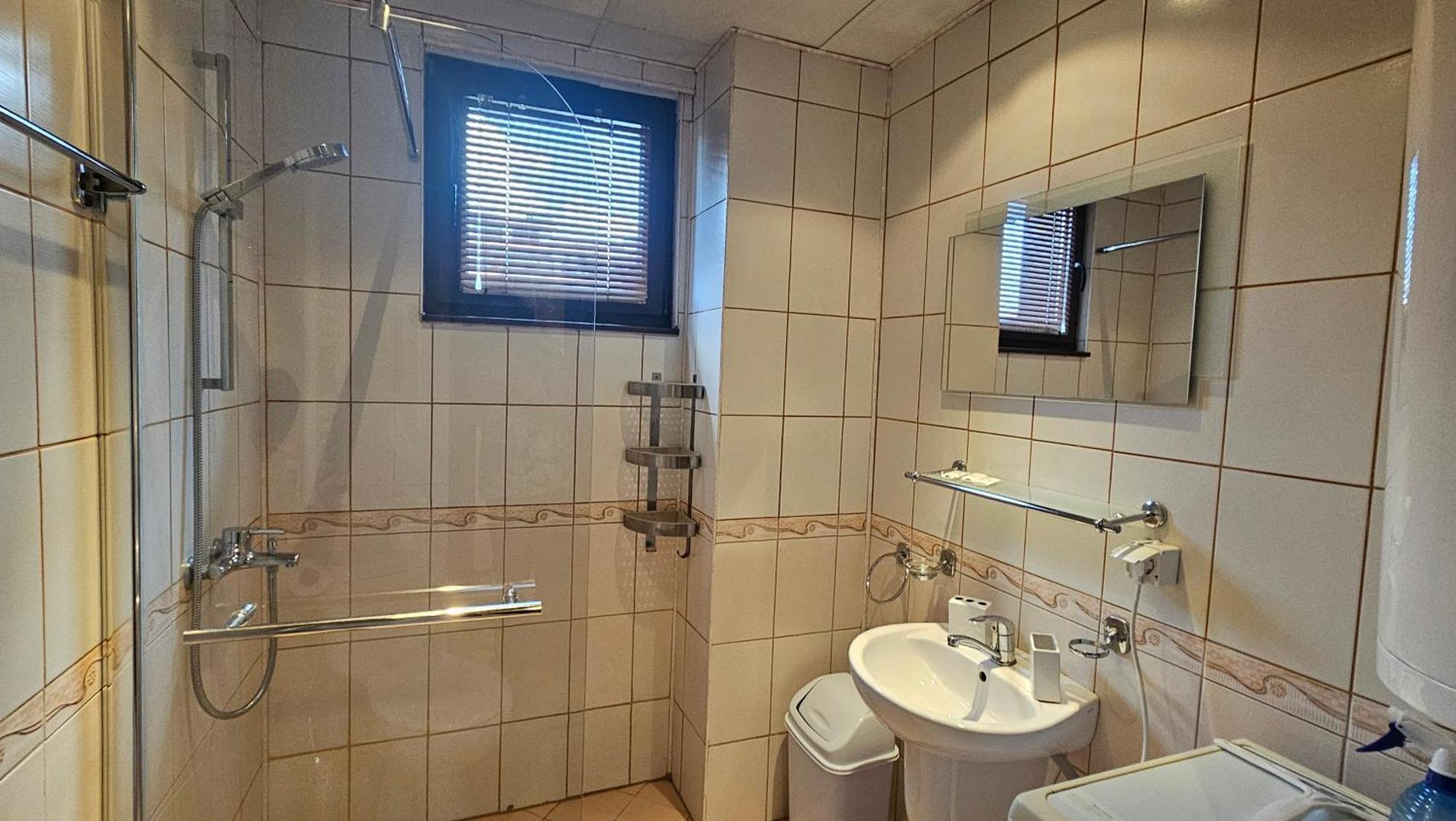 Ramada 2 Boutique Apartment Near Ski Road 班斯科 外观 照片